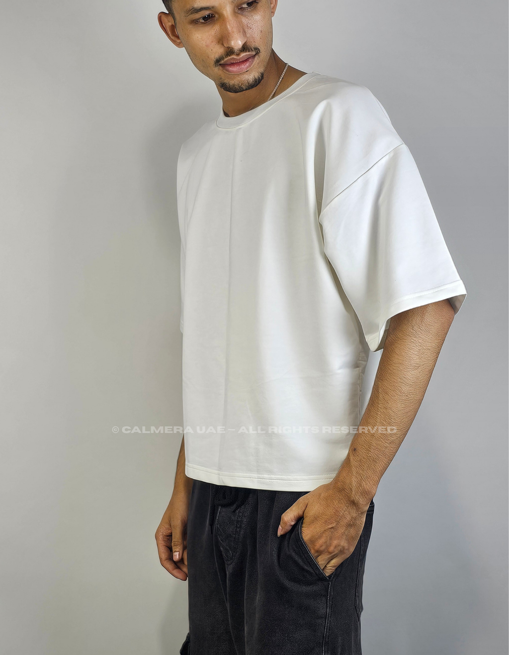 Calmera Essential Oversized Tee – Chalk White